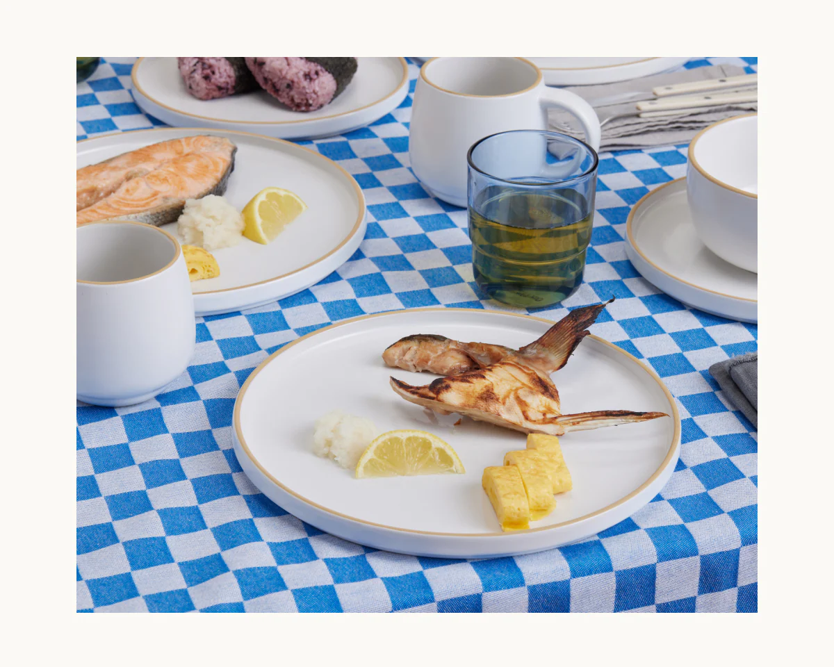 Dinner Plates - Image 16